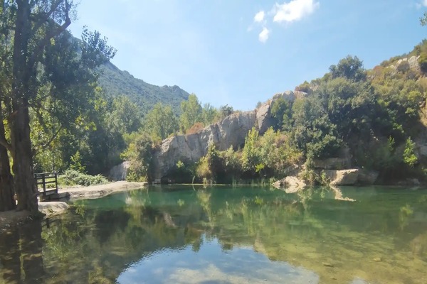 campings/francia/languedoc-rosellon/pirineos-orientales/desRandonneurs/gorges-de-galamus-pyrenees-orientales-7-11zon.jpg