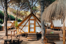 Bungalow en madera Glamping Tipi