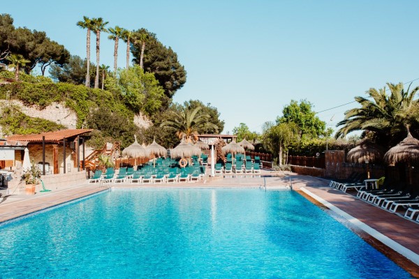 Caledonia, Tamarit (Tarragona)