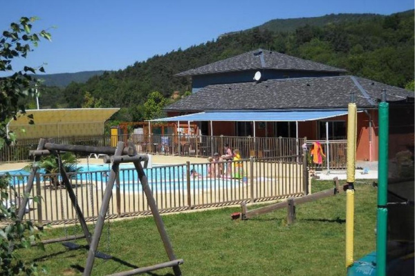 /campings/francia/Aveyron/campingladourbie/600400-vaya-3.png