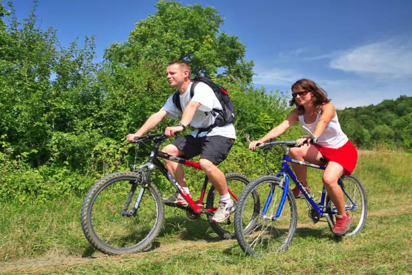 /campings/francia/aquitania/dordona-perigord/LePontet/balade-velo-800x600-jpg-personnalise.png