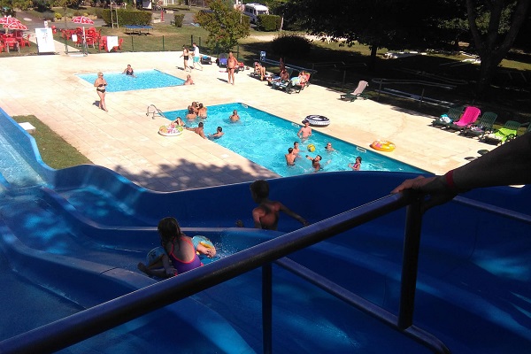 /campings/francia/aquitania/dordona-perigord/LePontet/camping-espace-aquatique.jpg