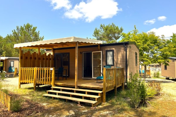campings/francia/aquitania/landas/Airial/prem-2ch-ext-3-personnalise.jpg