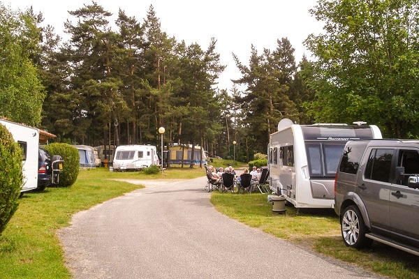 /campings/francia/auvernia/DuSabot/accueil04.jpg