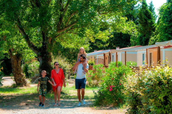 /campings/francia/languedoc-rosellon/aude/Ensoya/vayacamping-general-600400-18.png